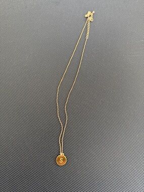 kate spade New York
Gold Initial 'S' Pendant Necklace